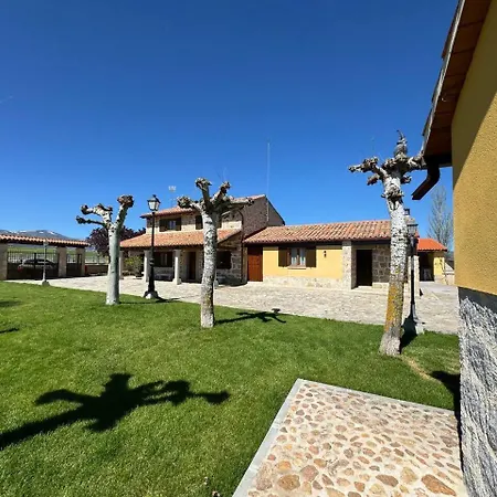 Nyaraló Complejo Rural Cachos *